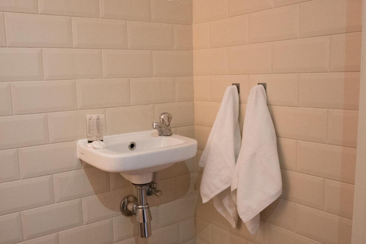 Charming Apartments Near Avenue Louise Брюксел Екстериор снимка
